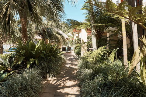 Sea Change Beachfront Apartments - Tourism Search 19