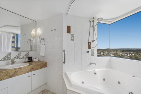 Mantra Mooloolaba Beach - Tourism Search 24
