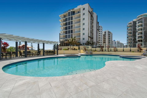 Mantra Mooloolaba Beach - Tourism Search 0
