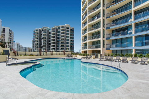 Mantra Mooloolaba Beach - Tourism Search 10