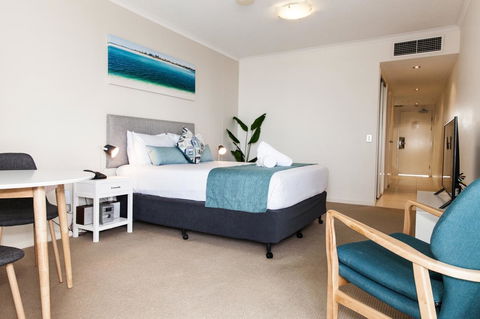 Ocean Views Resort Caloundra - Tourism Search 12