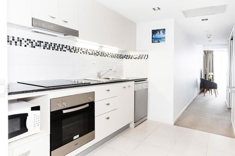 Ocean Views Resort Caloundra - Tourism Search 31