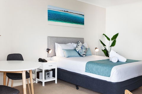 Ocean Views Resort Caloundra - Tourism Search 19