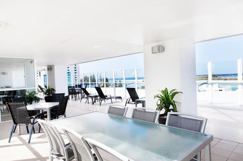 Ocean Views Resort Caloundra - Tourism Search 10