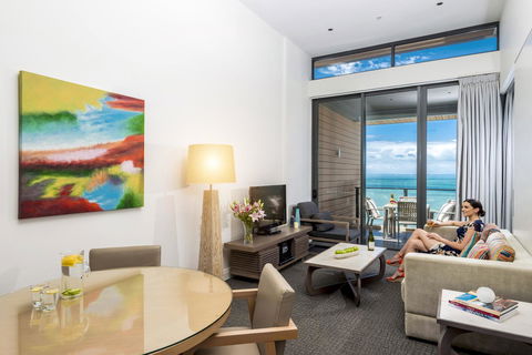 Oaks Redcliffe Mon Komo Suites - Tourism Search 19