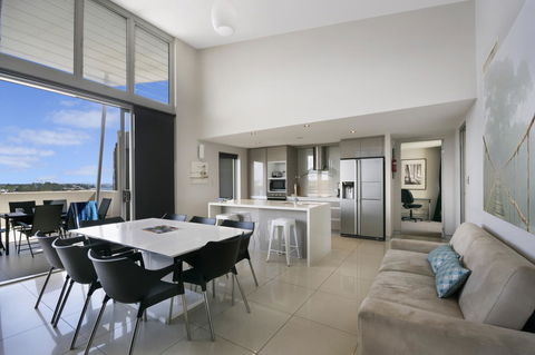 Redvue Holiday Apartments - Tourism Search 28