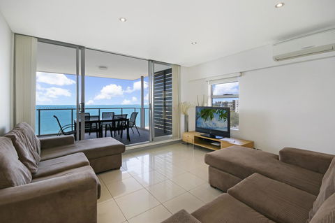 Redvue Holiday Apartments - Tourism Search 0