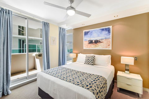 Redvue Holiday Apartments - Tourism Search 6