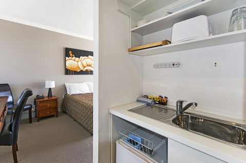 Redvue Holiday Apartments - Tourism Search 25