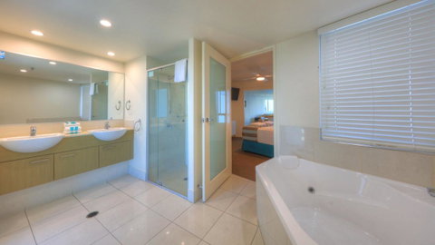 Cilento Mooloolaba - Tourism Search 6