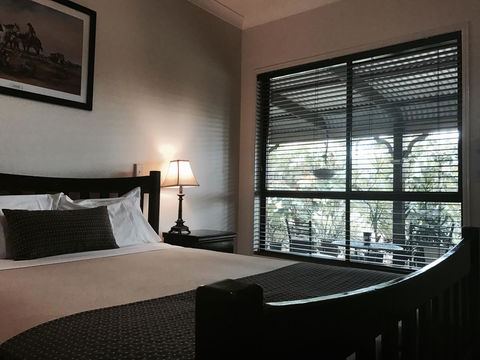 The Bearded Dragon Boutique Hotel - Tourism Search 0