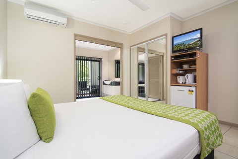 Regal Port Douglas - Tourism Search 3