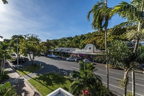 Regal Port Douglas - Tourism Search 10