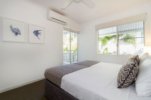 The White House Port Douglas - Tourism Search 36