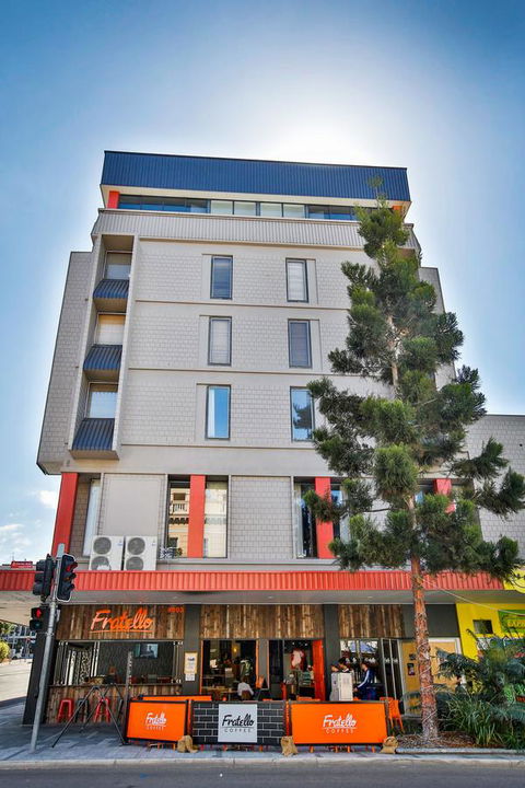 Madison Plaza Townsville - Tourism Search 21
