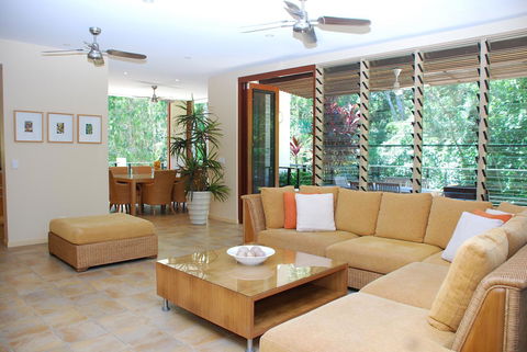 Sanctuary Palm Cove - Tourism Search 18