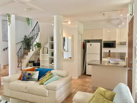 [ ANDY'S BEACH HOUSE ] - Tourism Search 35
