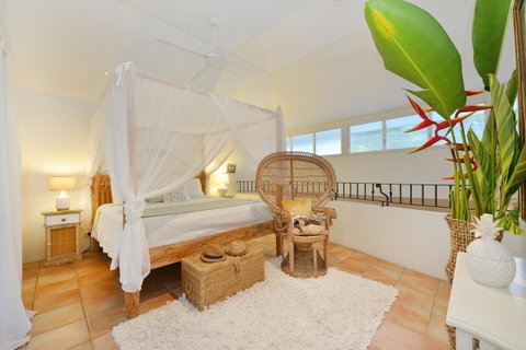 [ ANDY'S BEACH HOUSE ] - Tourism Search 1