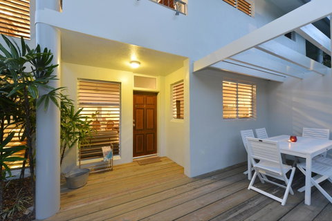 [ ANDY'S BEACH HOUSE ] - Tourism Search 7