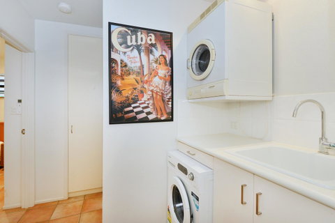 [ ANDY'S BEACH HOUSE ] - Tourism Search 30