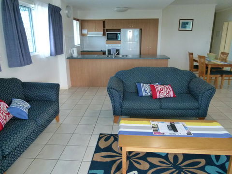 Madison Ocean Breeze Apartments - Tourism Search 21