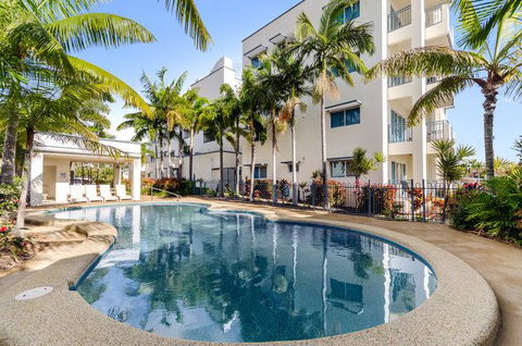 Madison Ocean Breeze Apartments - Tourism Search 0