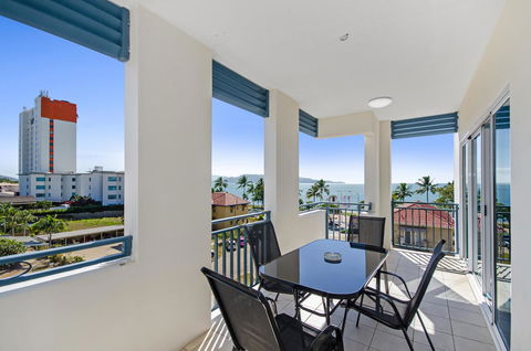 Madison Ocean Breeze Apartments - Tourism Search 13