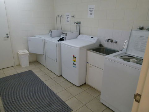 Madison Ocean Breeze Apartments - Tourism Search 36