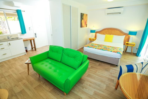 Port Douglas Motel - Tourism Search 12