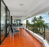 Roydon Beachfront Apartments - Tourism Search