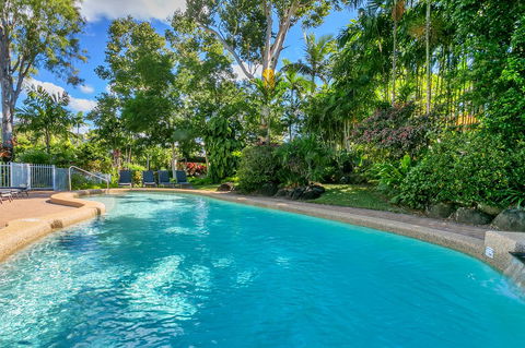 Roydon Beachfront Apartments - Tourism Search 19