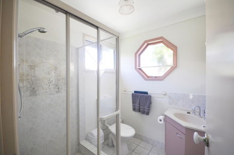 Bribie Island Canal Holiday Destination! - Tourism Search 10