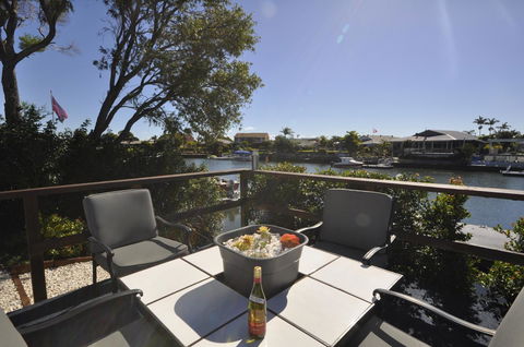 Bribie Island Canal Holiday Destination! - Tourism Search 0