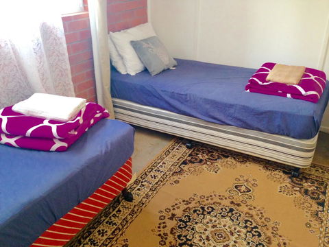 XYL Pets Friendly Seaside Boutique Guesthouse - Tourism Search 8