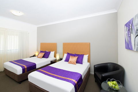 Park Regis Anchorage - Tourism Search 8