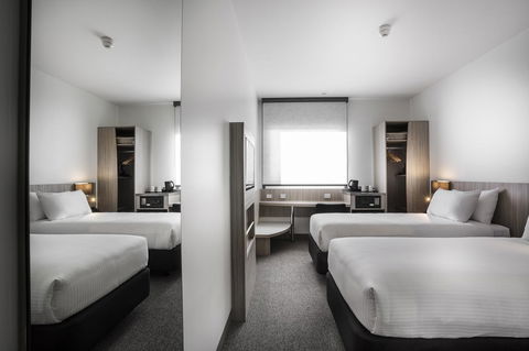 Ibis Mackay - Tourism Search 3