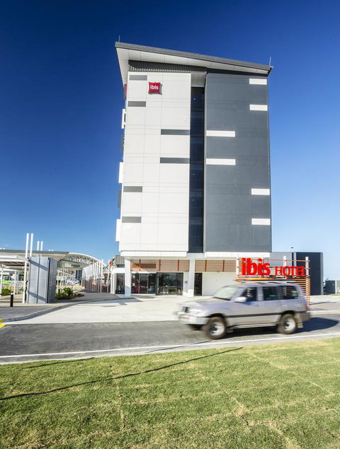 Ibis Mackay - Tourism Search 22
