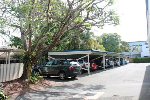 At The Sound Noosa Motel - Tourism Search 17