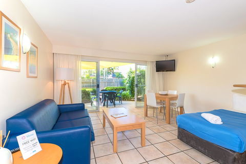 At The Sound Noosa Motel - Tourism Search 37
