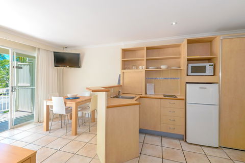 At The Sound Noosa Motel - Tourism Search 26