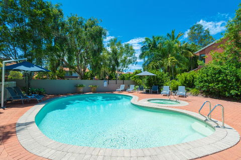 At The Sound Noosa Motel - Tourism Search 7