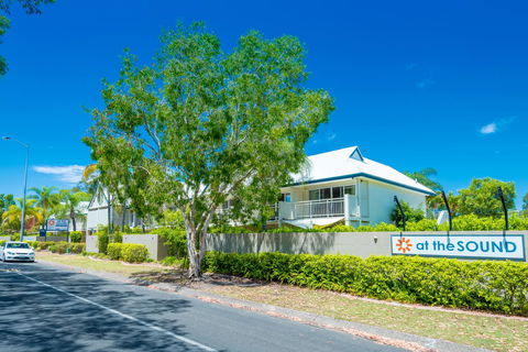At The Sound Noosa Motel - Tourism Search 21