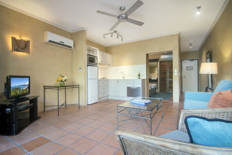 Villa San Michele (Official) - Tourism Search 23