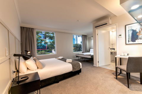 Woodroffe Hotel - Tourism Search 15