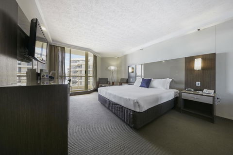 Novotel Surfers Paradise - Tourism Search 18