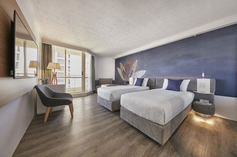 Novotel Surfers Paradise - Tourism Search 4