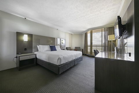 Novotel Surfers Paradise - Tourism Search 6
