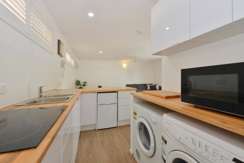 Lychee Tree Holiday Apartments - Tourism Search 27