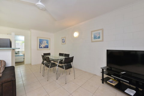 Lychee Tree Holiday Apartments - Tourism Search 3
