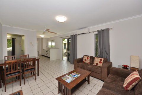 Lychee Tree Holiday Apartments - Tourism Search 13